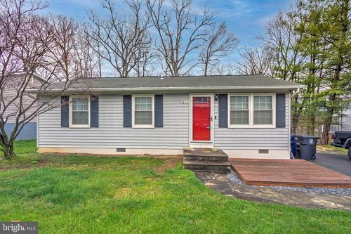614 York Ln Se, LEESBURG, VA, 20175-4016 | Card Image