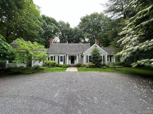 23 Matinecock Farms Rd, Glen Cove, NY, 11542-3343 | Card Image