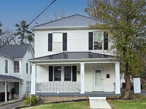 221 Holt Avenue, Mt Sterling, KY, 40353 | Card Image