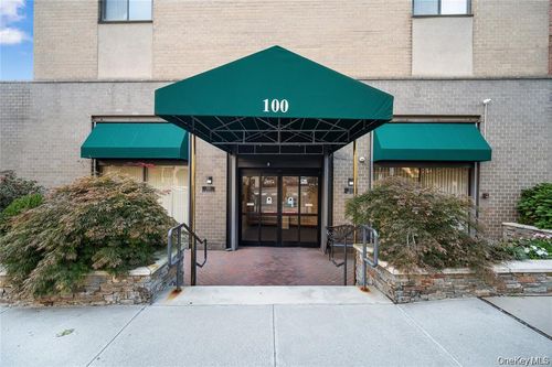 6be-100 E Hartsdale Avenue, Greenburgh, NY, 10530 | Card Image
