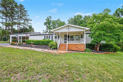 6160 Asheton Dr, Trinity, NC, 27370-7001 | Card Image