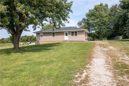 12931 County Road 332, Savannah, MO, 64485-1789 | Card Image