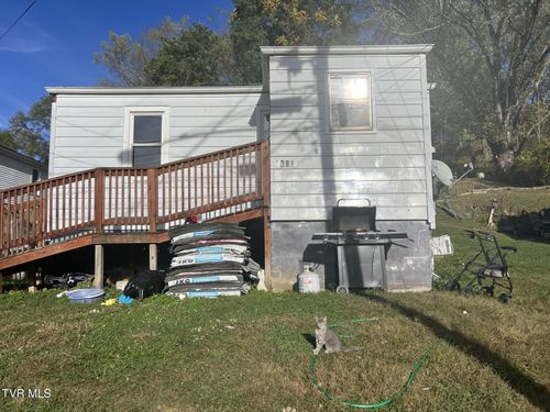 703 S Iron St, Marion, VA, 24354-3054 | Card Image