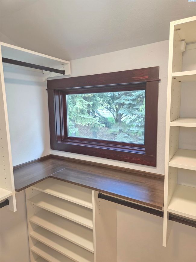 6302 Sand Rd, Home with 4 bedrooms, 3 bathrooms and null parking in Pullman WA | Image 40