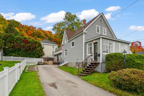 75 Sweden St, Berlin, NH, 03570-3061 | Card Image