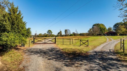 6 Mahan Ln N, Damascus, AR, 72039-9245 | Card Image