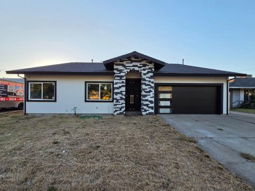 5829 Hillsdale Blvd, Sacramento, CA, 95842-3101 | Card Image