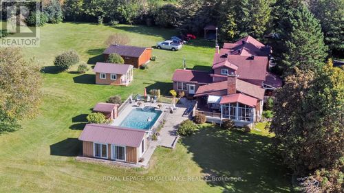 3535 Blair Rd, Lyn, ON, K0E1M0 | Card Image