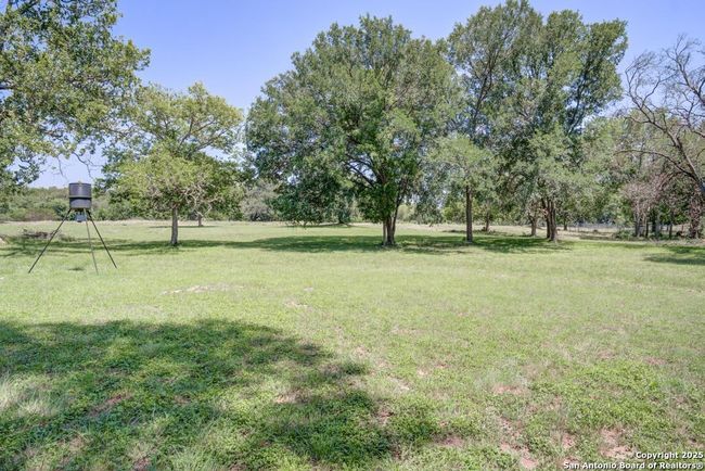 201 Cibolo Crossing Dr, House other with 3 bedrooms, 2 bathrooms and null parking in Boerne TX | Image 33