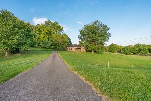 4115 Murfreesboro Rd, Franklin, TN, 37067-4062 | Card Image