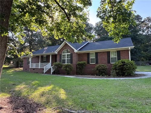 123 Cornwallis Ct, Raeford, NC, 28376-6383 | Card Image