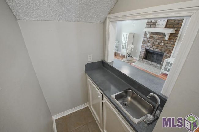 12-UNITS - 5208, 5212, 5220 Brightside View Dr, Home with 0 bedrooms, 0 bathrooms and 24 parking in Baton Rouge LA | Image 14