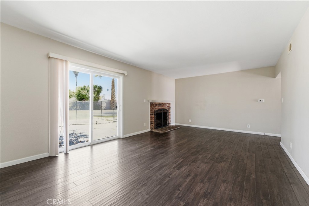 Residential in Sun Valley 4