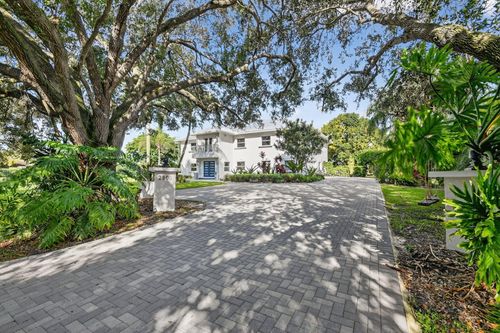 2900 Greenbriar Blvd, Wellington, FL, 33414-7166 | Card Image