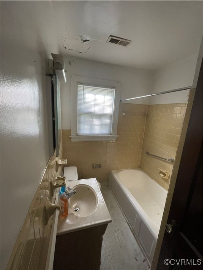 262 E Williamsburg Rd, House other with 3 bedrooms, 1 bathrooms and null parking in Sandston VA | Image 9