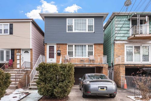 2-290 Randolph Ave, Jersey City, NJ, 07304-2828 | Card Image