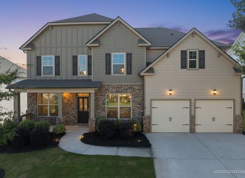 1221 Hawthorne Cir, Madison, GA, 30650-5099 | Card Image
