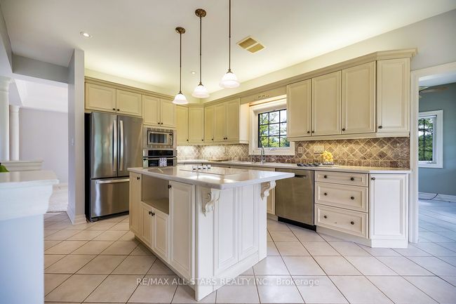 12883 Concession 5 Rd, Home with 2 bedrooms, 2 bathrooms and 12 parking in Uxbridge ON | Image 13
