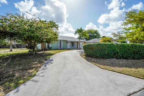 120 Swan Parkway W, Royal Palm Beach, FL, 33411 | Card Image