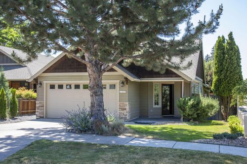 61597 Mill Terrace Pl, Bend, OR, 97702-3022 | Card Image