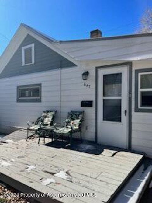 647 East Ave, Rifle, CO, 81650-3541 | Card Image