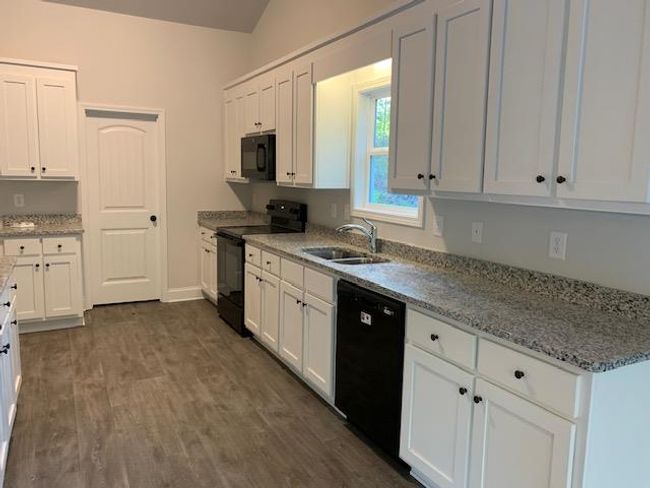 473 Riley Cir Nw, House other with 4 bedrooms, 3 bathrooms and 2 parking in Milledgeville GA | Image 10