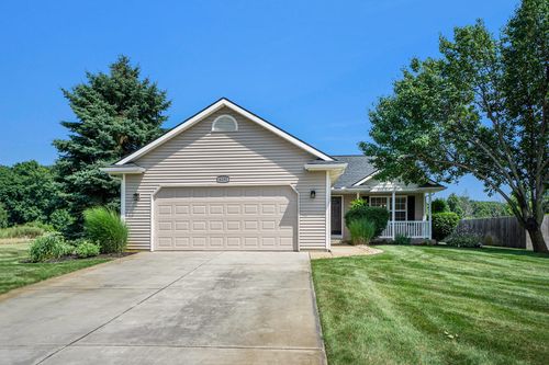 6295 Clover Meadows Ave, Scotts, MI, 49088-7735 | Card Image