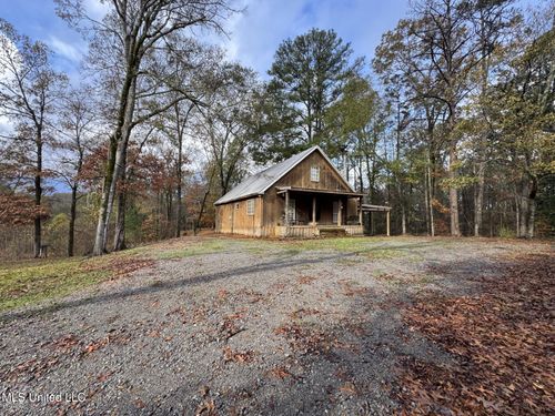 46 Stirling Rd, Natchez, MS, 39120-9386 | Card Image