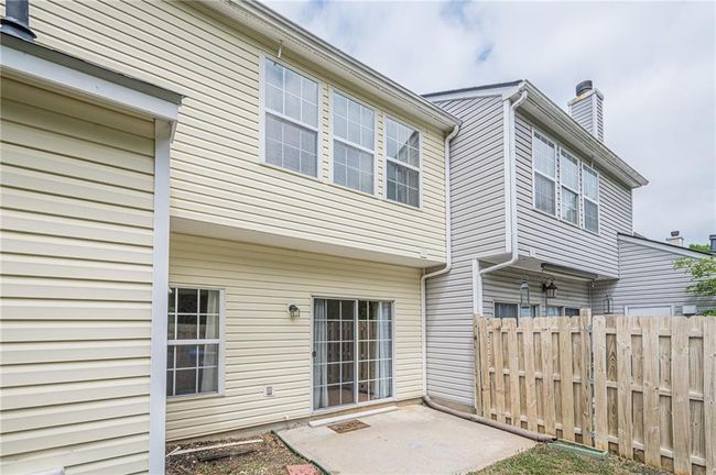 3746 Berkeley Xing, Townhouse with 2 bedrooms, 3 bathrooms and 2 parking in Duluth GA | Image 23