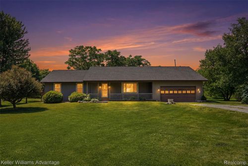 48053 Harris Rd, Sumpter Twp, MI, 48111-8912 | Card Image
