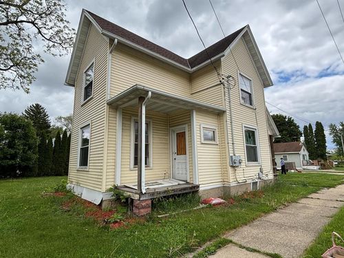 1433 Gartland Ave, Janesville, WI, 53548-1517 | Card Image