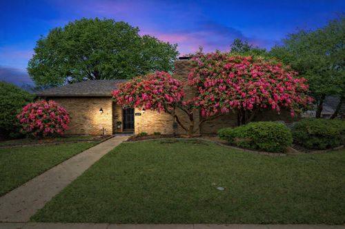 1813 Lake Side Ln, Plano, TX, 75023-7422 | Card Image