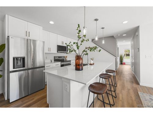 1291 Akron St, Aurora, CO, 80010-3013 | Card Image