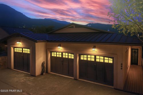 896 Hampshire Ave, Jerome, AZ, 86331 | Card Image