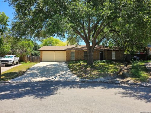 11518 Old Manse St, San Antonio, TX, 78230-1628 | Card Image