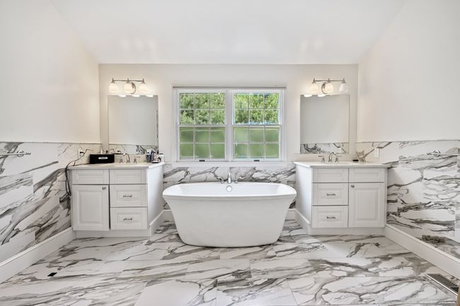 Primary Bath | Image 25