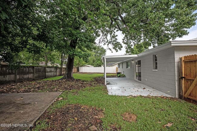 1040 Sawyerwood Dr, House other with 3 bedrooms, 2 bathrooms and null parking in Jacksonville FL | Image 35