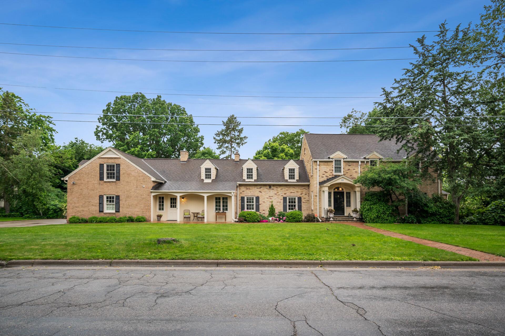 Otis Ave, Saint Paul, MN 55104