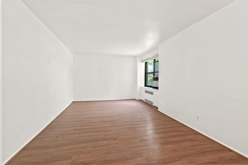 apt-1g-139 28th Rd, Flushing, NY, 11354-1812 | Card Image