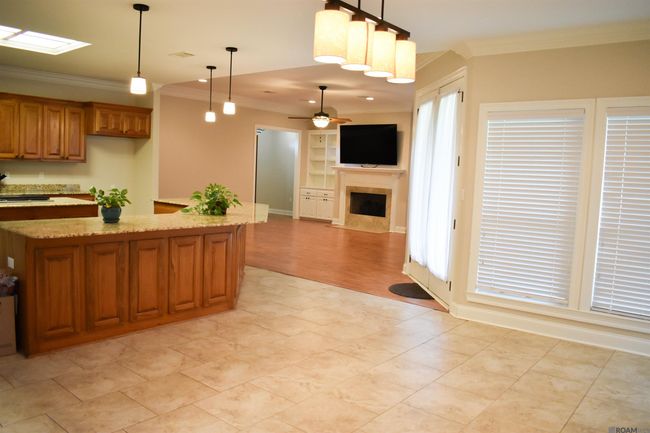 3110 River Landing Dr, House other with 3 bedrooms, 3 bathrooms and 4 parking in Addis LA | Image 9