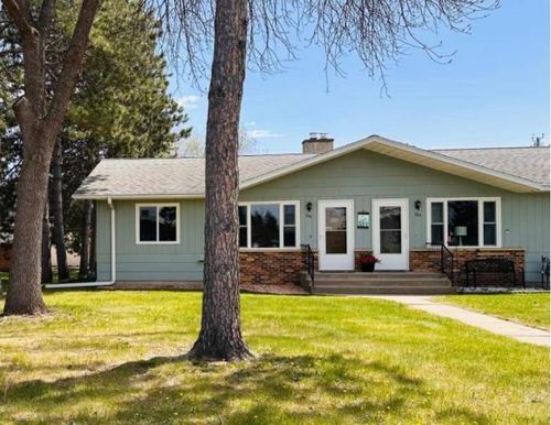 330 Jefferson Ave, Pine River, MN, 56474-4427 | Card Image