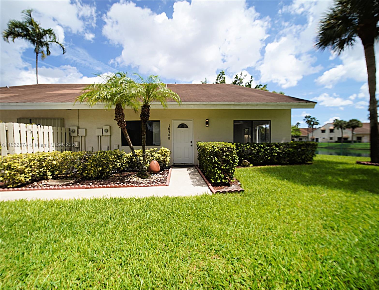 33rd Pl, Sunrise, FL 33351