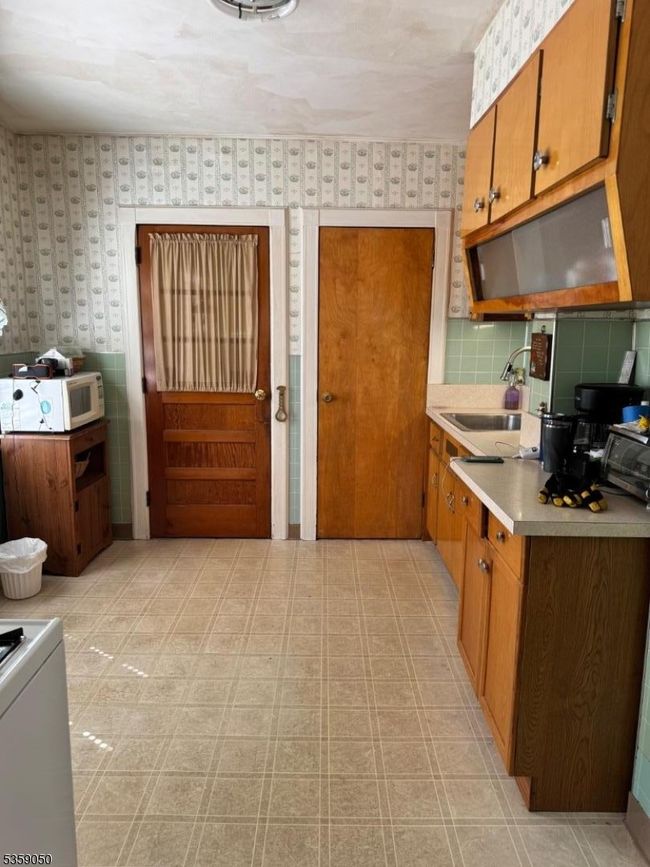 63 2 Nd Ave, House other with 4 bedrooms, 2 bathrooms and null parking in Garwood NJ | Image 19
