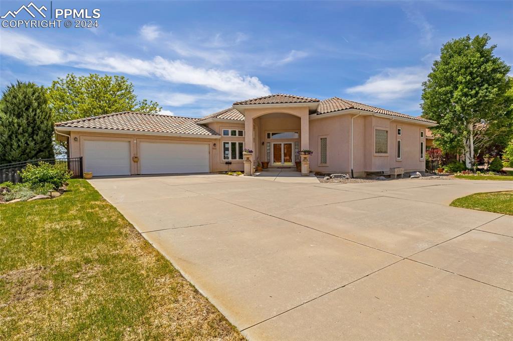 Street Andrews Dr, Pueblo, CO 81001