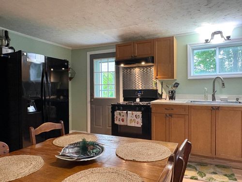 137 Jericho Rd, Richmond, VT, 05477-9324 | Card Image