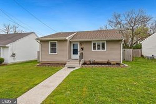 11 Hillside Ave, Clayton, NJ, 08312-2111 | Card Image