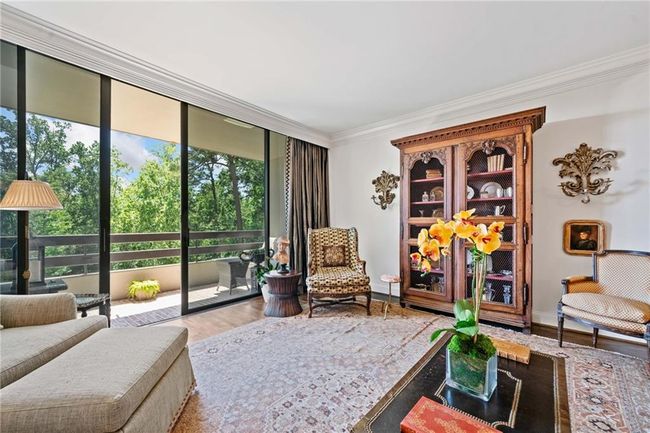 APT-6A - 2660 Peachtree Rd Nw, Condo with 2 bedrooms, 2 bathrooms and 2 parking in Atlanta GA | Image 11