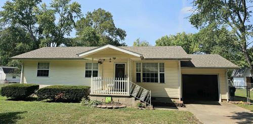 1826 Sherry Ave, Seneca, MO, 64865-9790 | Card Image