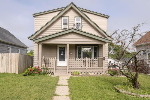 3652-3650 S 34th Street, Greenfield, WI, 53221 | Card Image