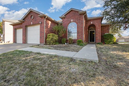 10502 Augusta Ln, Rowlett, TX, 75089-8339 | Card Image